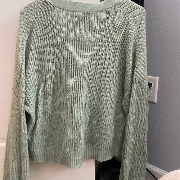 Extra Small Green American Eagle Button Up Cardigan - Picture 3 of 3